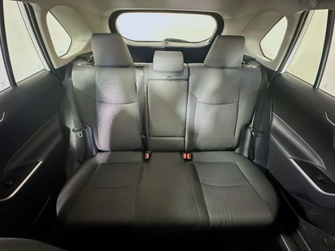 Used 2025 Toyota RAV4 XLE w/ Convenience Package FWD image 30