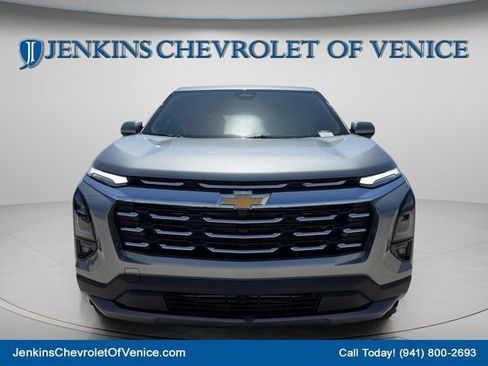 New 2026 Chevrolet Equinox LT w/ Safety and Technology Package FWD image 8