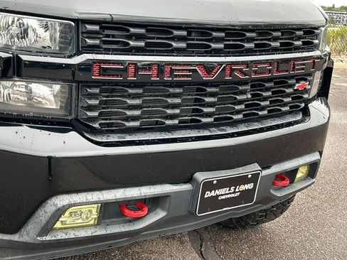 Used 2020 Chevrolet Silverado 1500 Custom w/ Custom Value Package AWD/4WD image 20