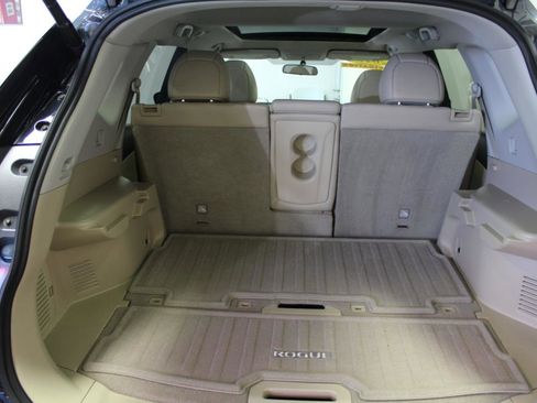 Used 2015 Nissan Rogue SL w/ SL Premium Package AWD/4WD image 30