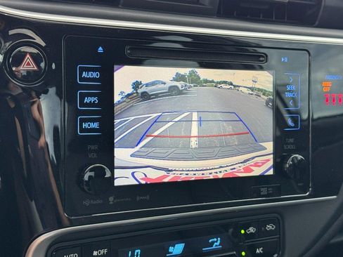 Used 2019 Toyota Corolla XLE FWD image 21