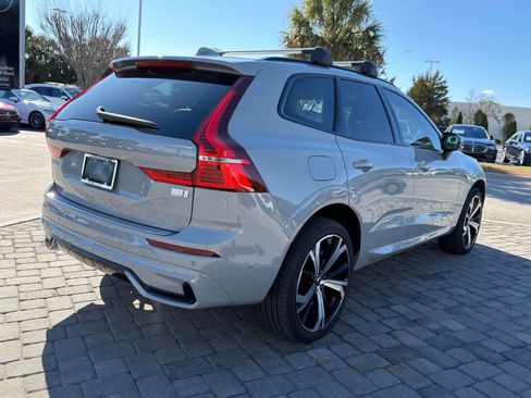 Used 2024 Volvo XC60 T8 Ultimate w/ Protection Package Premier image 9
