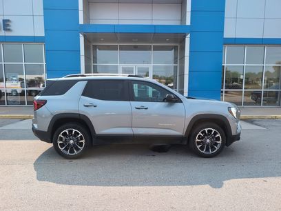 Used 2025 GMC Terrain Elevation w/ Elevation Premium Package