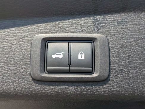 Used 2024 Mitsubishi Outlander SE FWD image 13