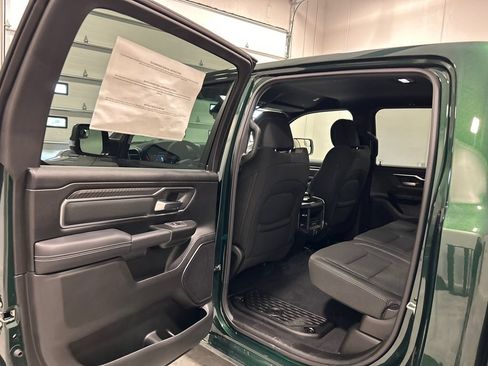 New 2026 RAM 1500 Big Horn AWD/4WD image 32