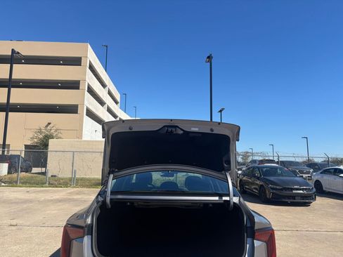 Used 2025 Kia K4 LXS image 30