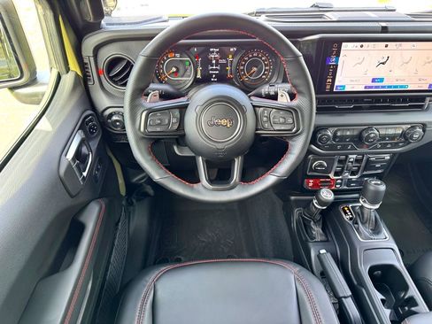 New 2026 Jeep Wrangler Unlimited Rubicon 392 w/ Quick Order Package 27X Moab AWD/4WD image 23