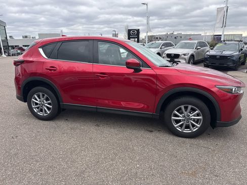 Used 2023 MAZDA CX-5 AWD 2.5 S w/ Select Package image 4