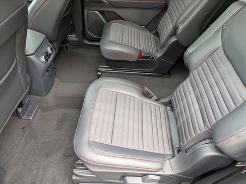 New 2026 Ford Explorer ST-Line AWD/4WD image 17