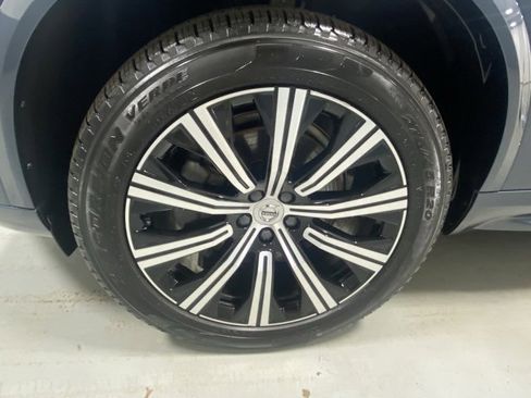 Used 2023 Volvo XC90 B6 Plus w/ Protection Package image 5