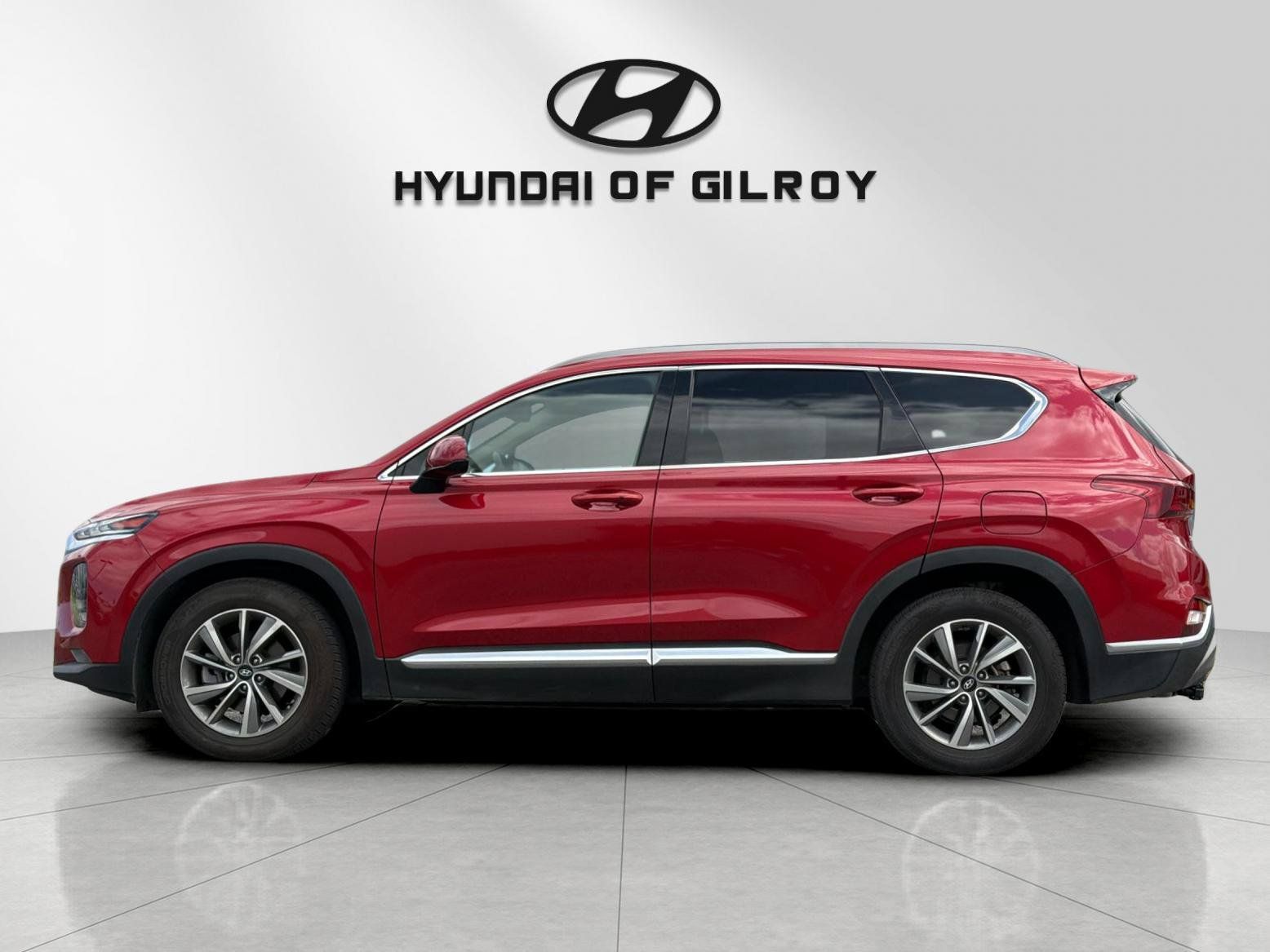 Used 2019 Hyundai Santa Fe SEL FWD image 2
