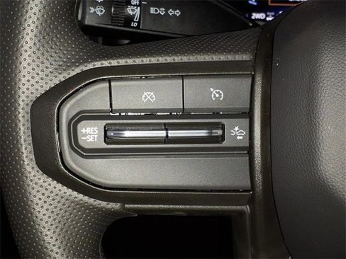 New 2026 Chevrolet Colorado W/T image 21