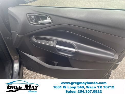 Used 2019 Ford Escape SE FWD image 27