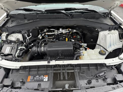 Used 2022 Ford Explorer XLT w/ Equipment Group 202A image 20