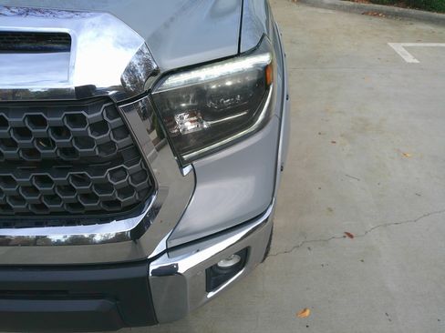 Used 2019 Toyota Tundra SR5 image 7