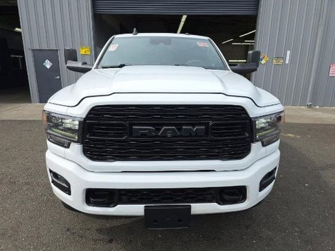 Used 2021 RAM 2500 Limited image 2