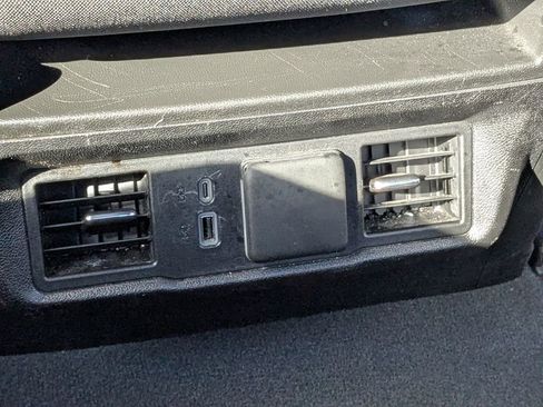 Used 2025 Chevrolet Silverado 1500 LT image 15