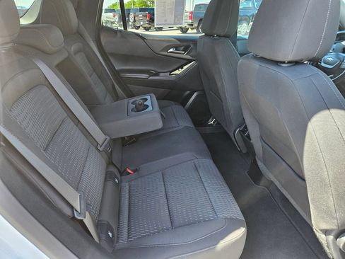 Used 2026 Chevrolet Equinox LT FWD image 30