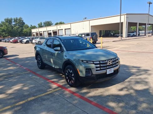 Used 2025 Hyundai Santa Cruz SEL AWD/4WD image 6