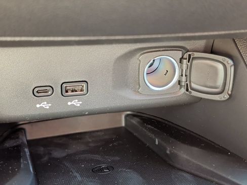 New 2026 Buick Envista Sport Touring w/ Studio Series FWD image 33
