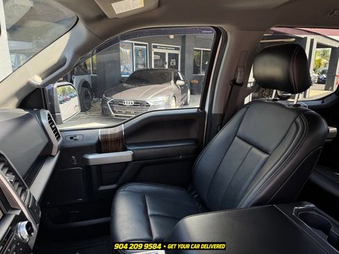 Used 2020 Ford F150 Lariat w/ Equipment Group 502A Luxury AWD/4WD image 23