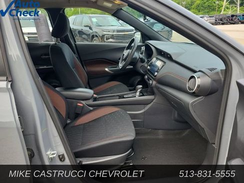 Used 2024 Nissan Kicks SR FWD image 22