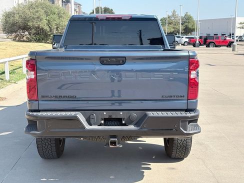 Used 2025 Chevrolet Silverado 2500 Custom w/ Custom Value Package AWD/4WD image 5