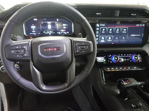 Used 2026 GMC Sierra 1500 AT4 w/ AT4 Premium Package AWD/4WD image 12