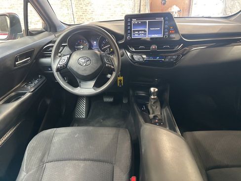 Used 2019 Toyota C-HR LE image 15