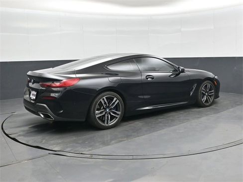Used 2023 BMW 840i Coupe w/ Driving Assistance Package image 4
