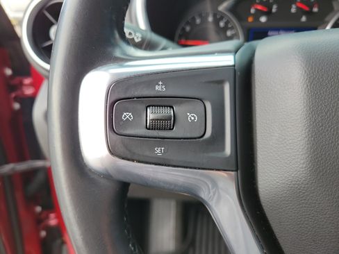 Used 2020 Chevrolet Blazer LT image 30