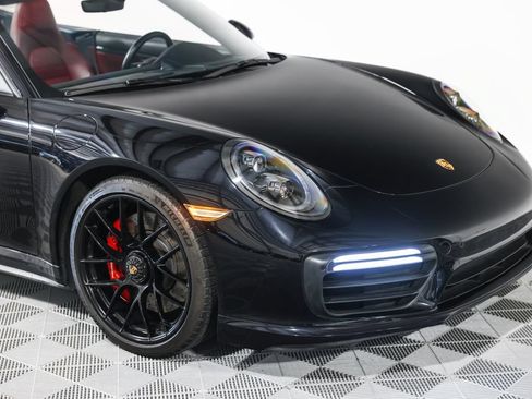 Used 2019 Porsche 911 Turbo AWD/4WD image 10