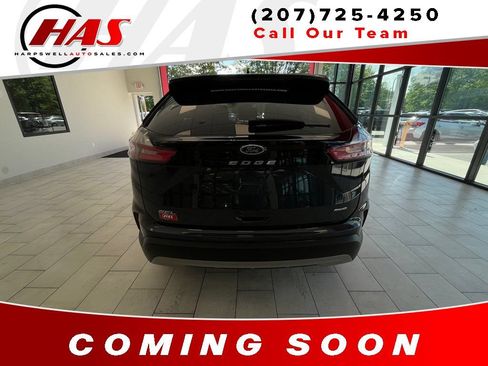 Used 2023 Ford Edge SEL w/ Convenience Package AWD/4WD image 4