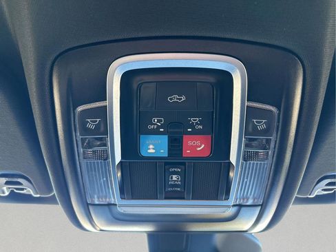 New 2026 RAM 1500 Big Horn AWD/4WD image 31
