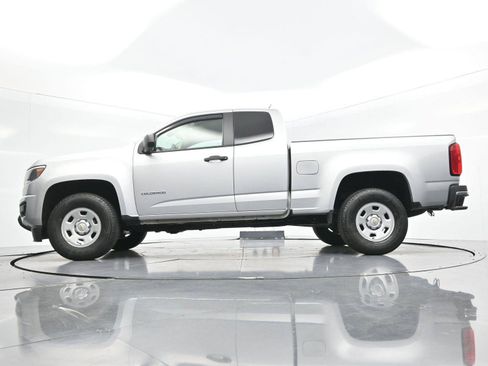 Used 2019 Chevrolet Colorado W/T RWD image 41