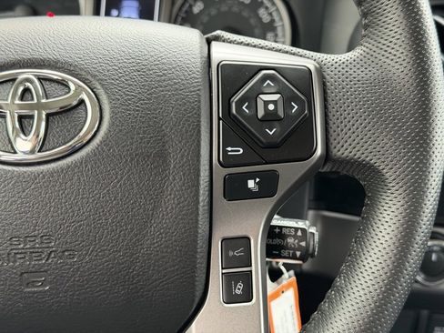 Used 2022 Toyota Tacoma SR5 image 14