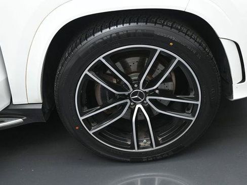 Used 2021 Mercedes-Benz GLS 580 4MATIC image 46
