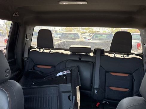 Used 2025 GMC Sierra 2500 AT4 AWD/4WD image 13