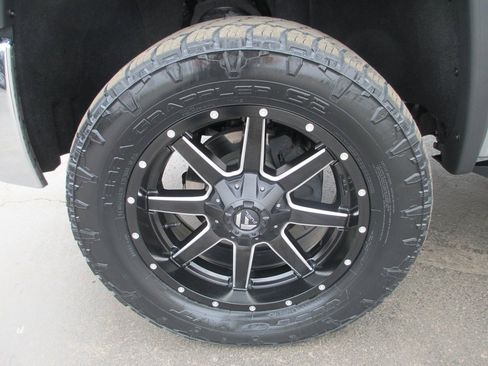 Used 2018 GMC Sierra 1500 SLT w/ SLT Premium Package image 13