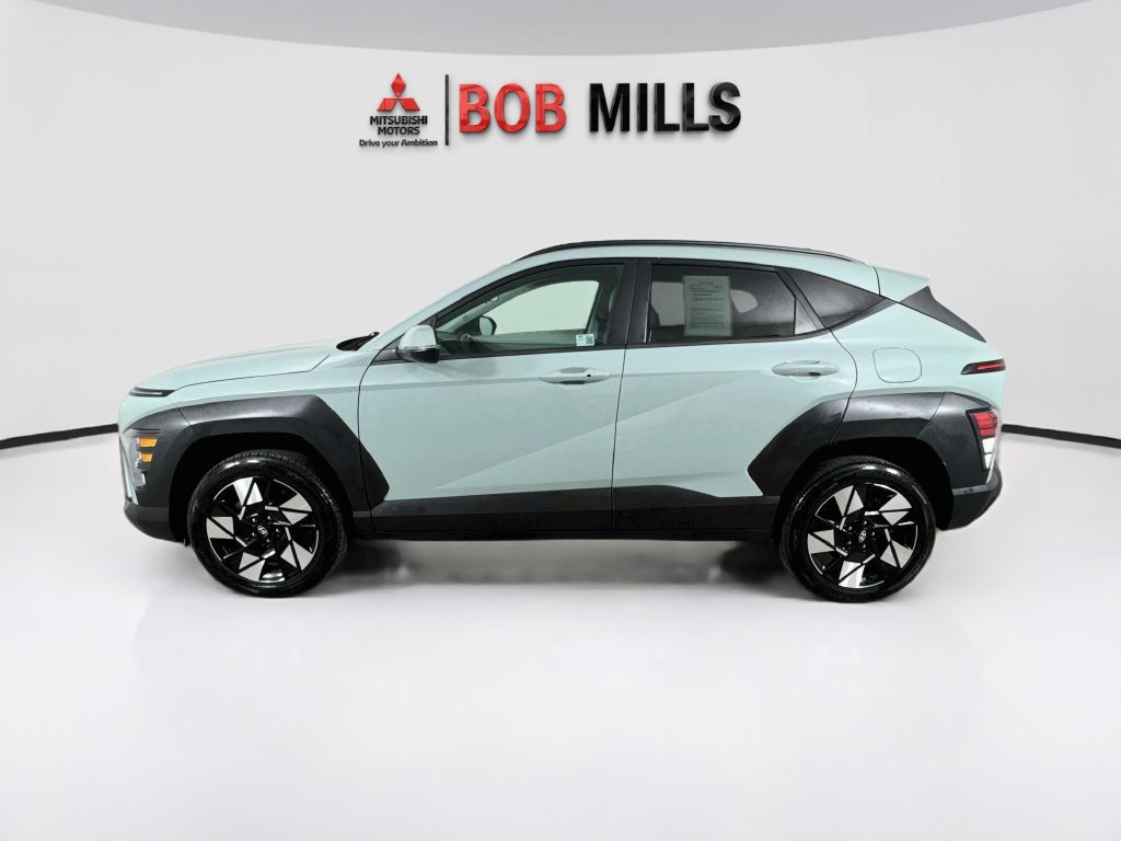 Used 2024 Hyundai Kona SEL AWD/4WD image 4