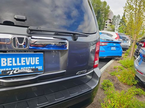 Used 2012 Honda Pilot EX-L image 17