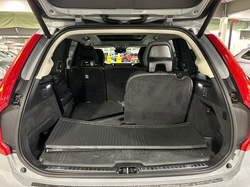 Certified 2024 Volvo XC90 T8 Ultimate w/ Protection Package Premier AWD/4WD image 28
