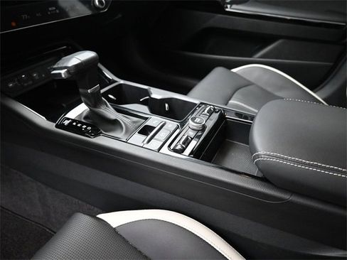 Used 2025 Kia K5 GT-Line image 23