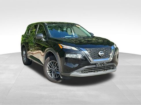 Certified 2023 Nissan Rogue S AWD/4WD image 1