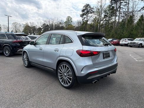 Used 2024 Mercedes-Benz GLA 35 AMG 4MATIC image 4