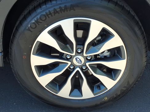Certified 2024 Subaru Outback Touring AWD/4WD image 12