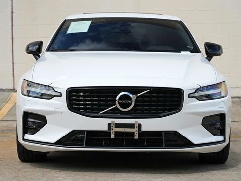 Used 2022 Volvo S60 B5 R-Design w/ Climate Package FWD image 6