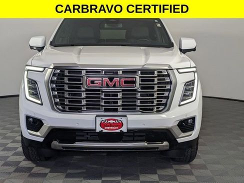 Certified 2025 GMC Yukon XL Denali AWD/4WD image 3
