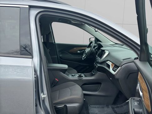 Used 2020 GMC Terrain SLE w/ Driver Convenience Package image 13