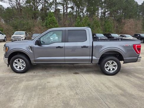 Used 2023 Ford F150 XLT image 2